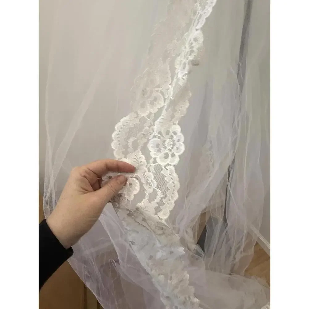 Very Long Vintage White Lace Trim Bridal Veil - Picture 8 of 14